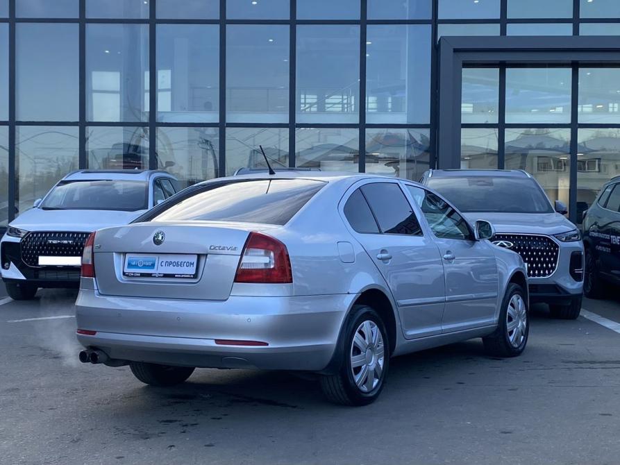 Skoda Octavia II (A5) Рестайлинг Москва  - изображение 5