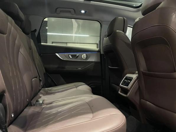 Chery Tiggo 8 Pro Plug-in Hybrid с пробегом 2023 года, цена 2 849 000 рублей, 17007 км, внедорожник, Автокод Объявления