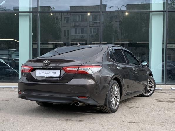 Toyota Camry VIII (XV70) с пробегом 2019 года, цена 2 820 000 рублей, 94144 км, седан, Автокод Объявления