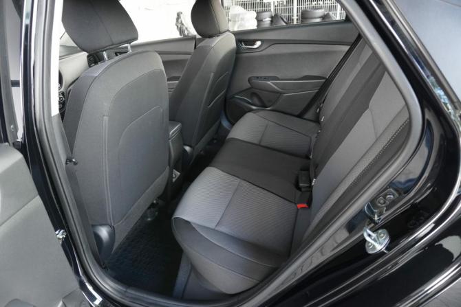 Hyundai Solaris II Рестайлинг с пробегом 2021 года, цена 1 850 000 рублей, 42317 км, седан, Автокод Объявления
