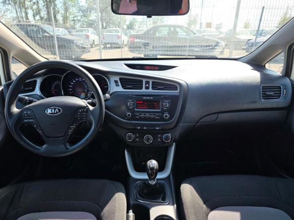 Kia Ceed II с пробегом 2012 года, цена 870 000 рублей, 214000 км, хэтчбек, Автокод Объявления