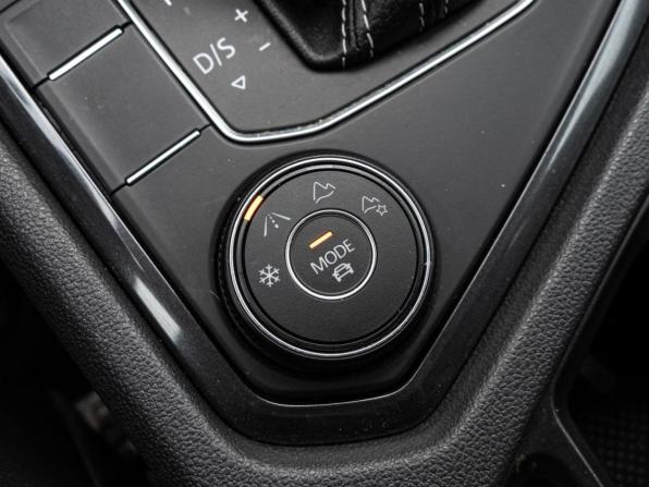 Volkswagen Tiguan II с пробегом 2020 года, цена 2 930 000 рублей, 112359 км, внедорожник, Автокод Объявления
