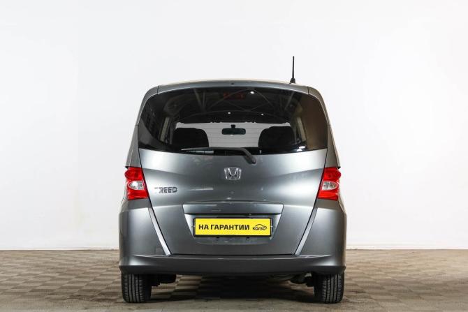 Honda Freed I с пробегом 2010 года, цена 959 000 рублей, 213000 км, компактвэн, Автокод Объявления