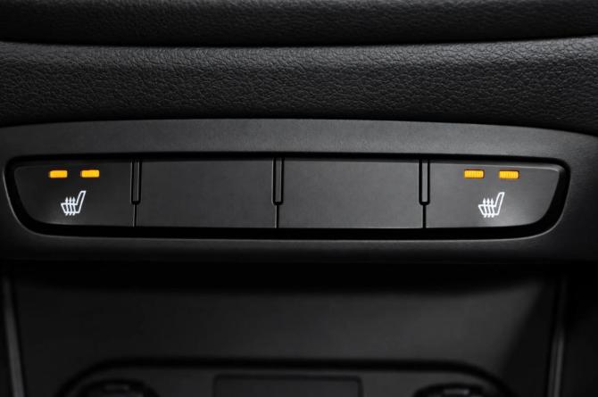 Hyundai Solaris II Рестайлинг с пробегом 2021 года, цена 1 440 000 рублей, 130282 км, седан, Автокод Объявления