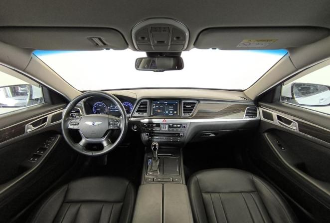 Hyundai Genesis II с пробегом 2014 года, цена 1 450 000 рублей, 155998 км, седан, Автокод Объявления