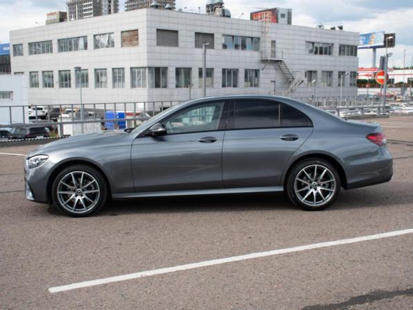 Mercedes-Benz E-Класс V (W213 S213 C238) Рестайлинг с пробегом 2022 года, цена 4 590 000 рублей, 54959 км, седан, Автокод Объявления