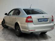Skoda Octavia II (A5) Рестайлинг Санкт-Петербург  - изображение 23