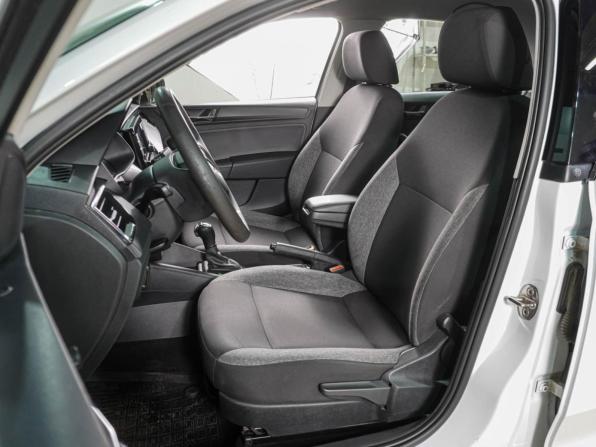 Skoda Rapid II с пробегом 2021 года, цена 1 359 000 рублей, 112588 км, лифтбек, Автокод Объявления