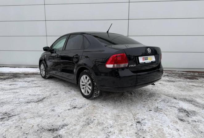 Volkswagen Polo V с пробегом 2013 года, цена 815 000 рублей, 165950 км, седан, Автокод Объявления