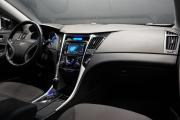 Hyundai Sonata VI (YF) Крым  - изображение 48