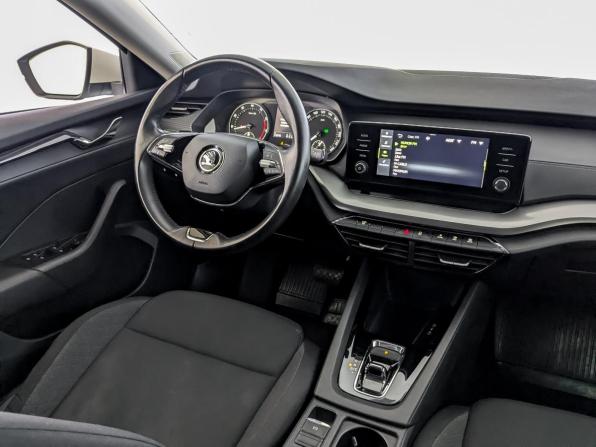 Skoda Octavia IV (A8) с пробегом 2021 года, цена 1 990 000 рублей, 116784 км, лифтбек, Автокод Объявления