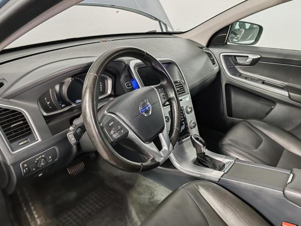 Volvo XC60 I Рестайлинг с пробегом 2016 года, цена 2 449 000 рублей, 119791 км, внедорожник, Автокод Объявления