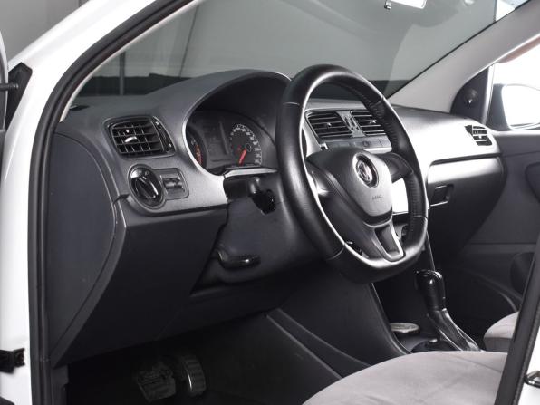 Volkswagen Polo V Рестайлинг с пробегом 2020 года, цена 760 995 рублей, 335087 км, седан, Автокод Объявления