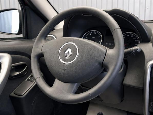 Renault Duster I с пробегом 2013 года, цена 1 037 000 рублей, 139381 км, внедорожник, Автокод Объявления
