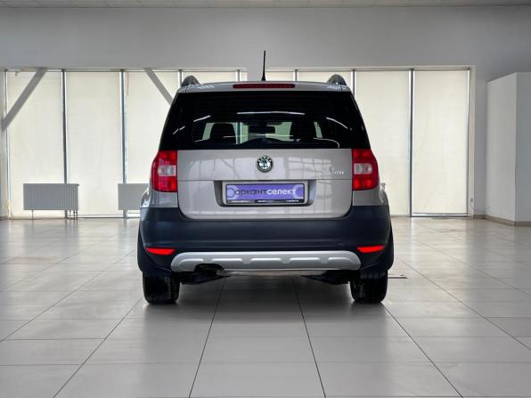 Skoda Yeti I с пробегом 2011 года, цена 760 000 рублей, 180694 км, внедорожник, Автокод Объявления