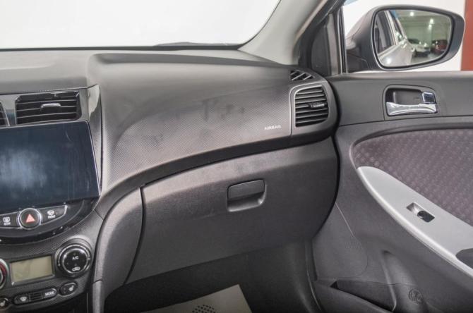 Hyundai Solaris I с пробегом 2012 года, цена 849 000 рублей, 264000 км, хэтчбек, Автокод Объявления