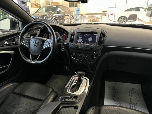 Opel Insignia I Рестайлинг с пробегом 2013 года, цена 1 210 000 рублей, 154693 км, седан, Автокод Объявления