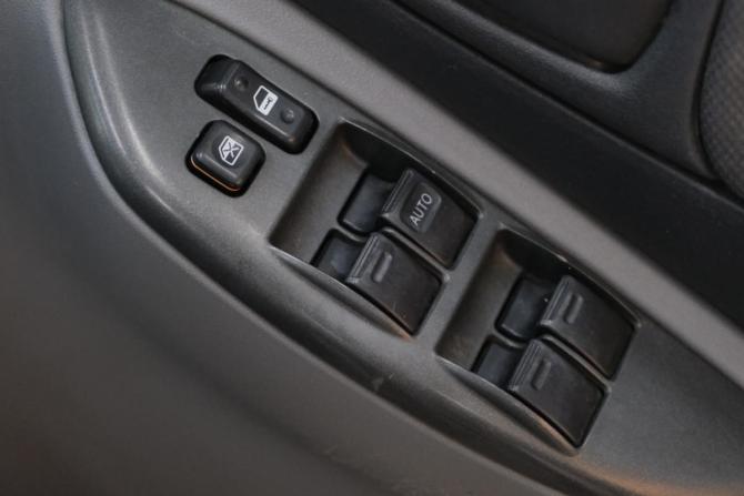 Toyota Vitz I (P10) с пробегом 2002 года, цена 399 000 рублей, 400000 км, хэтчбек, Автокод Объявления