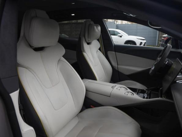 Lotus Eletre с пробегом 2023 года, цена 9 399 000 рублей, 29180 км, внедорожник, Автокод Объявления