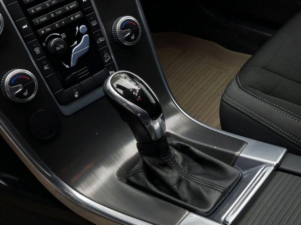 Volvo XC60 I Рестайлинг с пробегом 2014 года, цена 1 699 000 рублей, 220000 км, внедорожник, Автокод Объявления