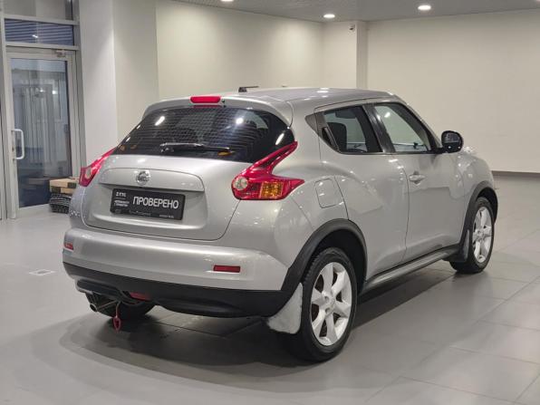 Nissan Juke I с пробегом 2012 года, цена 980 000 рублей, 110432 км, внедорожник, Автокод Объявления