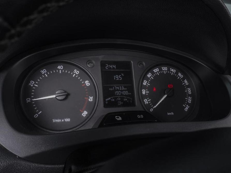 Skoda Rapid I Ростов-на-Дону  - изображение 14