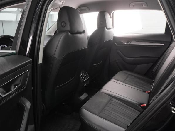 Skoda Karoq I с пробегом 2020 года, цена 2 399 000 рублей, 91168 км, внедорожник, Автокод Объявления