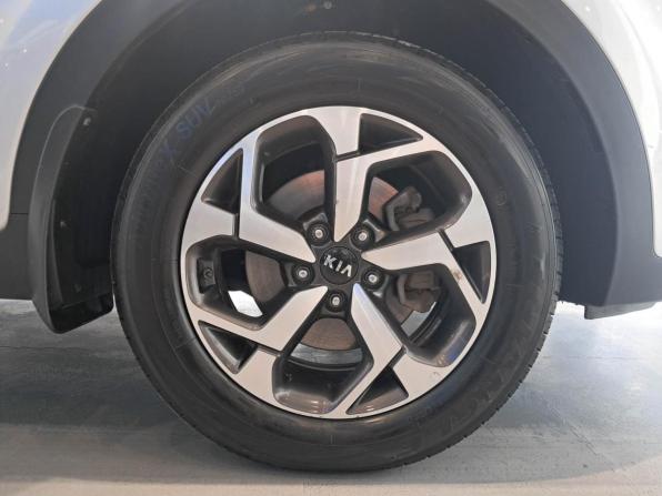Kia Sportage IV Рестайлинг с пробегом 2019 года, цена 2 290 000 рублей, 79873 км, внедорожник, Автокод Объявления