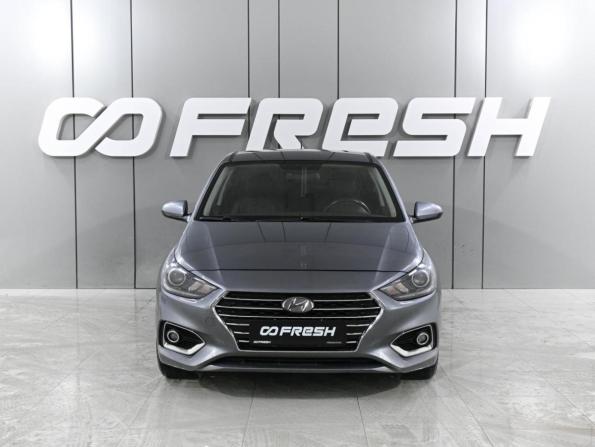 Hyundai Solaris II с пробегом 2018 года, цена 1 439 000 рублей, 88903 км, седан, Автокод Объявления