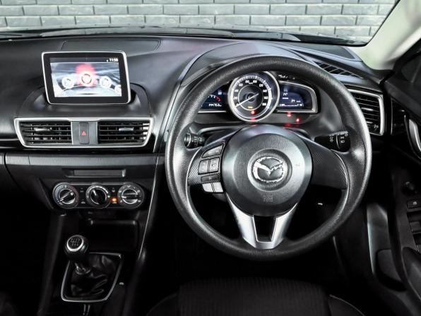Mazda Axela III с пробегом 2013 года, цена 950 000 рублей, 144753 км, седан, Автокод Объявления