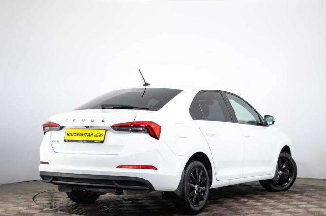 Skoda Rapid II с пробегом 2022 года, цена 2 009 000 рублей, 67626 км, лифтбек, Автокод Объявления
