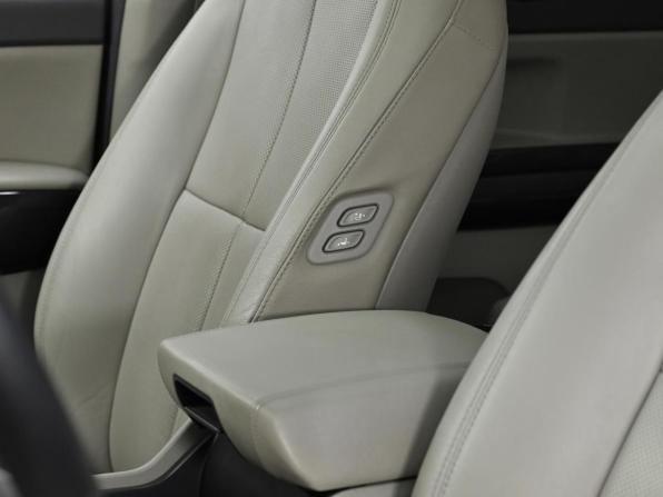Kia Carnival III с пробегом 2017 года, цена 2 649 000 рублей, 134000 км, минивэн, Автокод Объявления