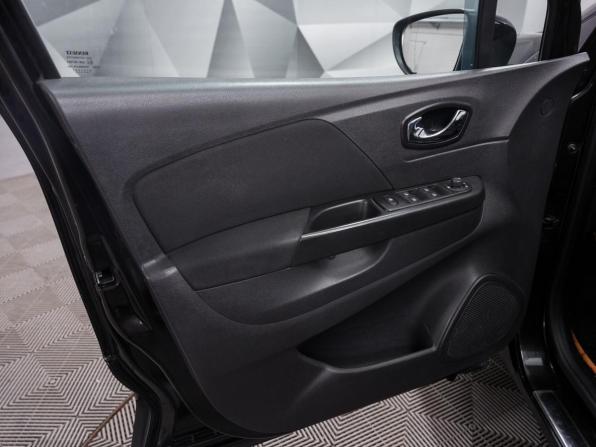 Renault Kaptur I с пробегом 2016 года, цена 1 325 000 рублей, 187000 км, внедорожник, Автокод Объявления