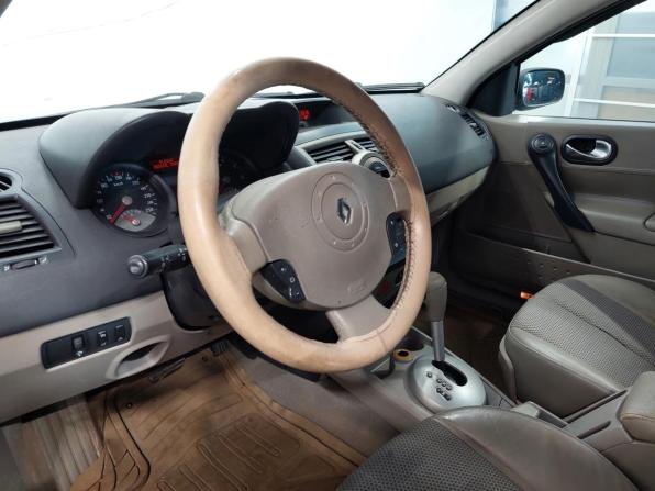 Renault Megane II с пробегом 2003 года, цена 390 000 рублей, 300000 км, хэтчбек, Автокод Объявления