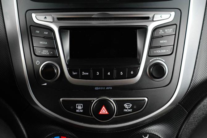 Hyundai Solaris I Рестайлинг с пробегом 2016 года, цена 1 279 000 рублей, 89500 км, седан, Автокод Объявления