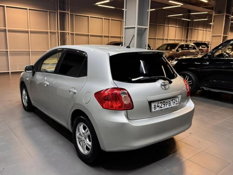 Toyota Auris I Красноярск  - изображение 6