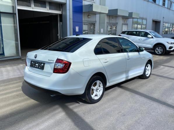 Skoda Rapid I Рестайлинг с пробегом 2018 года, цена 1 079 000 рублей, 155264 км, лифтбек, Автокод Объявления