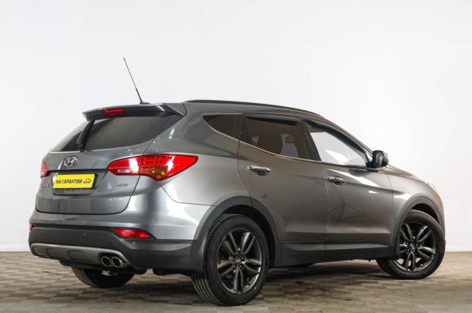 Hyundai Santa Fe III с пробегом 2013 года, цена 1 699 000 рублей, 212946 км, внедорожник, Автокод Объявления