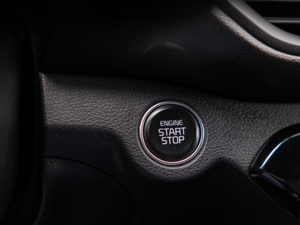 Kia Cerato IV Рестайлинг с пробегом 2021 года, цена 1 899 000 рублей, 171470 км, седан, Автокод Объявления