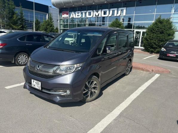 Honda Stepwgn V с пробегом 2015 года, цена 1 750 000 рублей, 82909 км, минивэн, Автокод Объявления