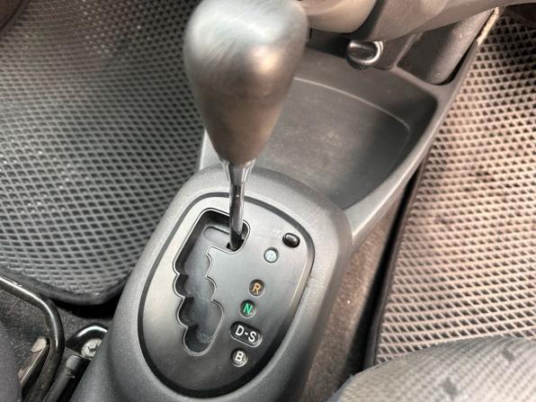Toyota Vitz II (XP90) с пробегом 2010 года, цена 450 000 рублей, 215203 км, хэтчбек, Автокод Объявления