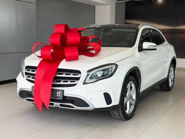 Mercedes-Benz GLA I (X156) Рестайлинг с пробегом 2018 года, цена 2 187 000 рублей, 59759 км, внедорожник, Автокод Объявления