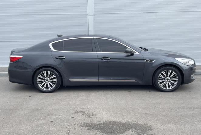 Kia Quoris I Ресталинг 2 с пробегом 2017 года, цена 1 970 000 рублей, 154097 км, седан, Автокод Объявления