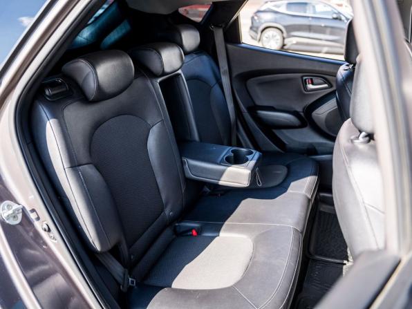 Hyundai ix35 I Рестайлинг с пробегом 2014 года, цена 1 180 000 рублей, 155127 км, внедорожник, Автокод Объявления