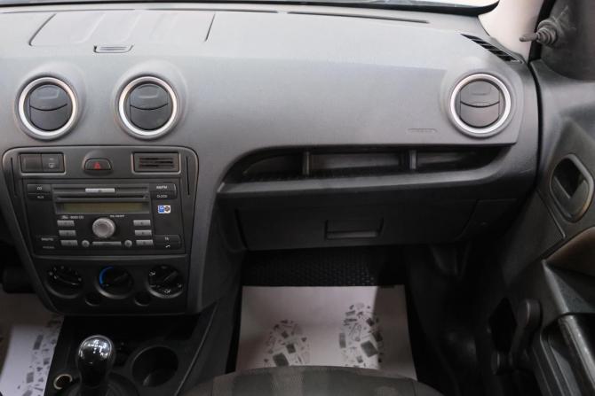 Ford Fusion I Рестайлинг с пробегом 2007 года, цена 489 000 рублей, 93780 км, хэтчбек, Автокод Объявления