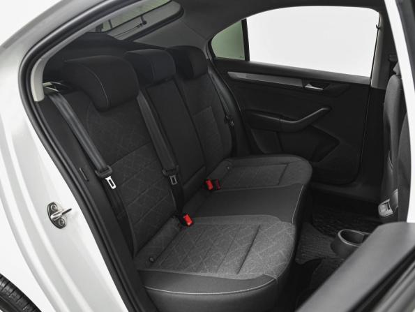 Volkswagen Polo VI с пробегом 2021 года, цена 1 965 000 рублей, 28747 км, лифтбек, Автокод Объявления