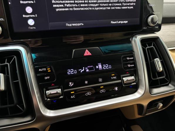 Kia Sorento IV с пробегом 2021 года, цена 3 400 000 рублей, 53038 км, внедорожник, Автокод Объявления