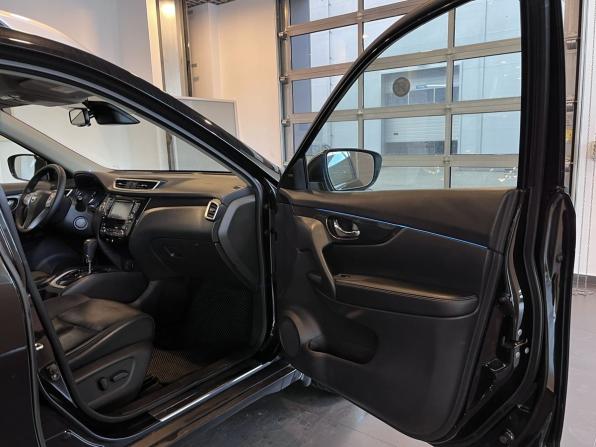 Nissan X-Trail III с пробегом 2018 года, цена 2 055 000 рублей, 170454 км, внедорожник, Автокод Объявления