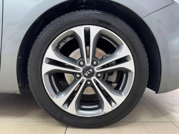 Kia Forte II с пробегом 2016 года, цена 1 050 000 рублей, 135290 км, хэтчбек, Автокод Объявления