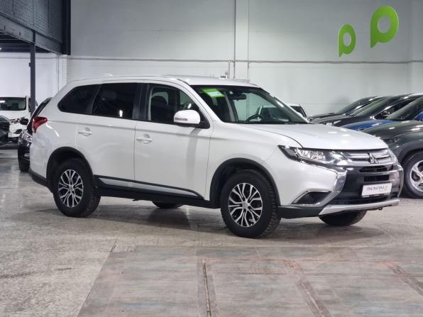 Mitsubishi Outlander III Рестайлинг 2 с пробегом 2017 года, цена 1 389 000 рублей, 226000 км, внедорожник, Автокод Объявления